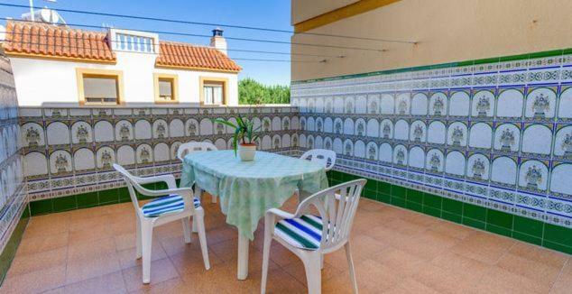 Apartamento Villa De Rota - Vista Mar, 135M2, Terraza, Sat Tv Y Mas Exterior foto